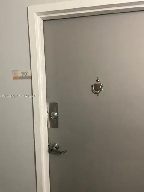 Address Withheld By Seller, North Miami, FL 33181 - Image #3