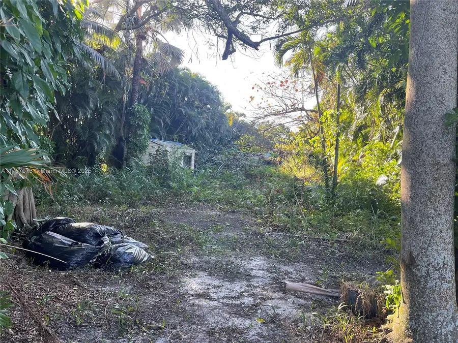 4681 SW 33rd Ave, Dania Beach, FL 33312 - #2