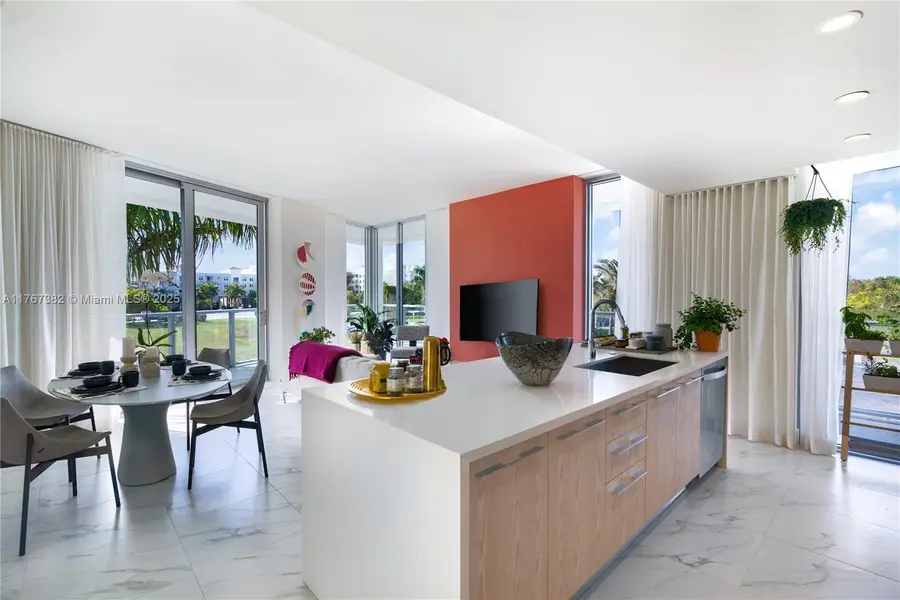 2000 Metropica Way #303, Sunrise, FL 33323 - Image #3