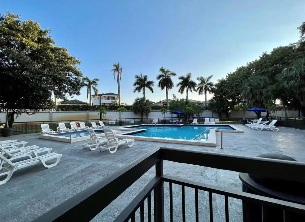 8290 Lake Dr #310, Doral, FL 33166 - Image #1