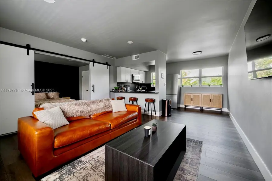 609 NE 13th Ave #302, Fort Lauderdale, FL 33304 - Image #2