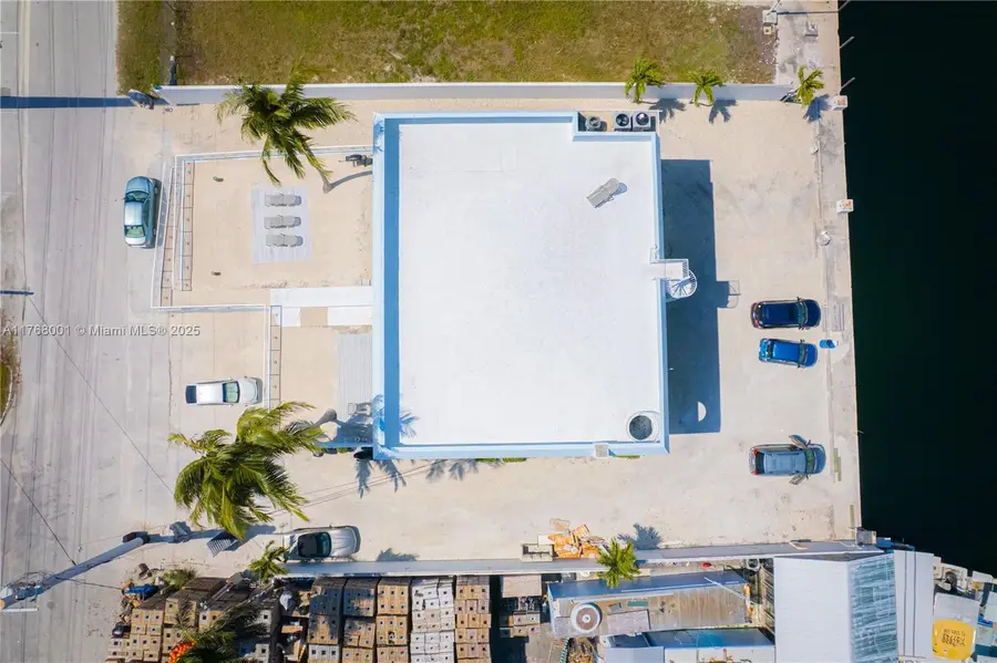 74560 Overseas Hwy, Islamorada, FL 33036 - Image #2