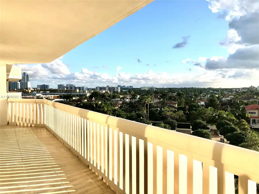 1000 W Island Blvd #712, Aventura, FL 33160 - Image #2