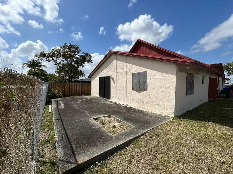 5416 Flagler St, Hollywood, FL 33021 - Image #3