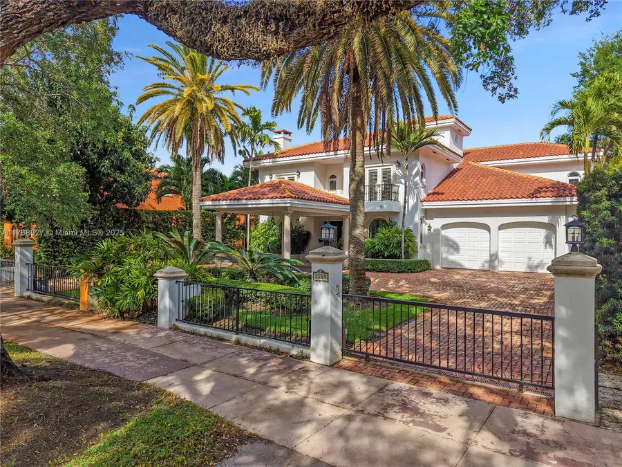 2115 Country Club Prado, Coral Gables, FL 33134 - Image #2