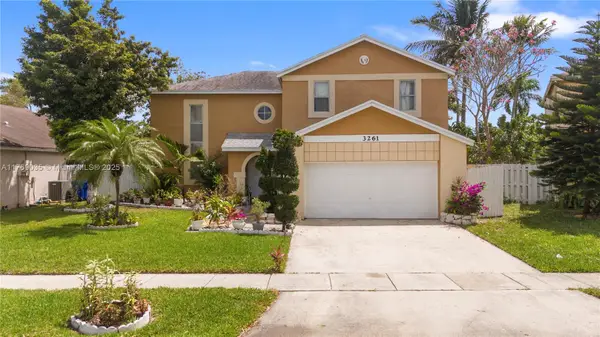 3261 Salinas Way, Miramar, FL 33025