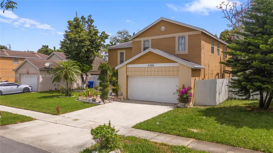 3261 Salinas Way, Miramar, FL 33025 - Image #3