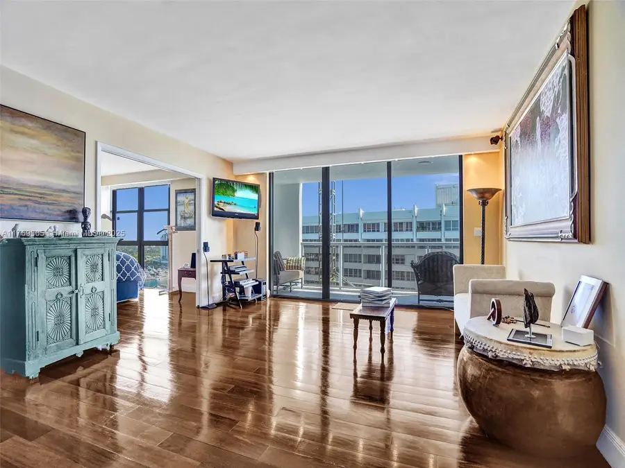 9 Island Ave #2109, Miami Beach, FL 33139 - Image #2