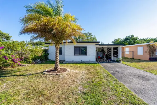 5844 Garfield St, Hollywood, FL 33021