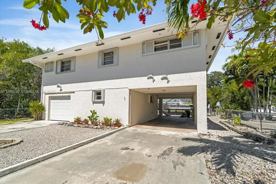 29051 Magnolia Ln, Big Pine Key, FL 33043 - Image #3