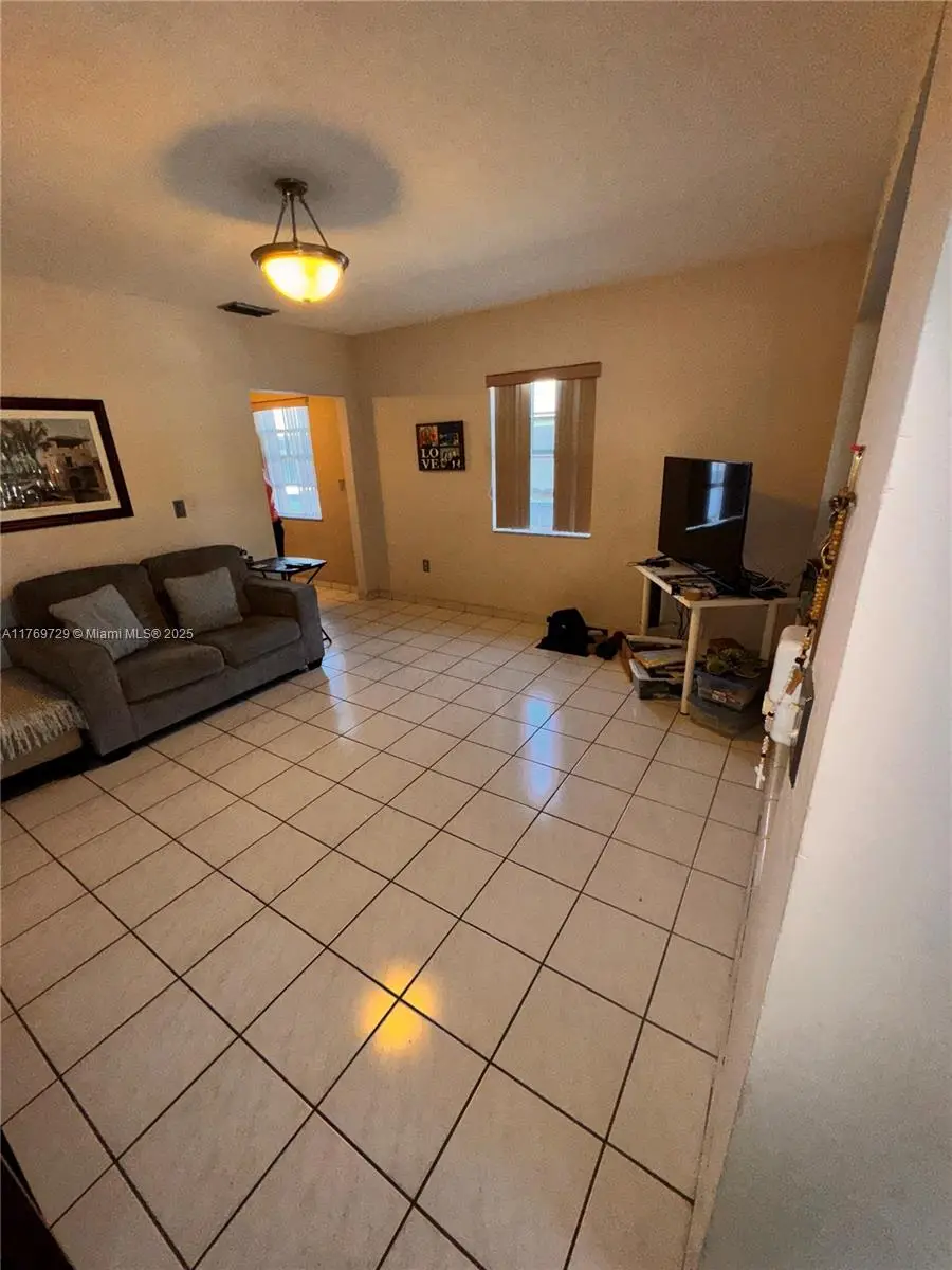 30 E 59th St, Hialeah, FL 33013 - Image #2