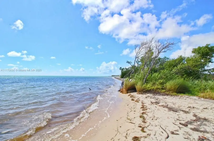 1700 Coco Plum Dr, Marathon, FL 33050 - Image #3