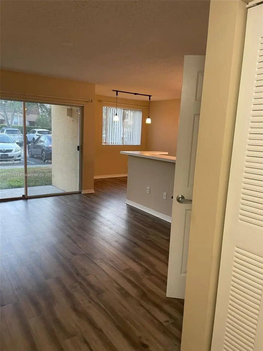 2640 S University Dr #113, Davie, FL 33328 - Image #2