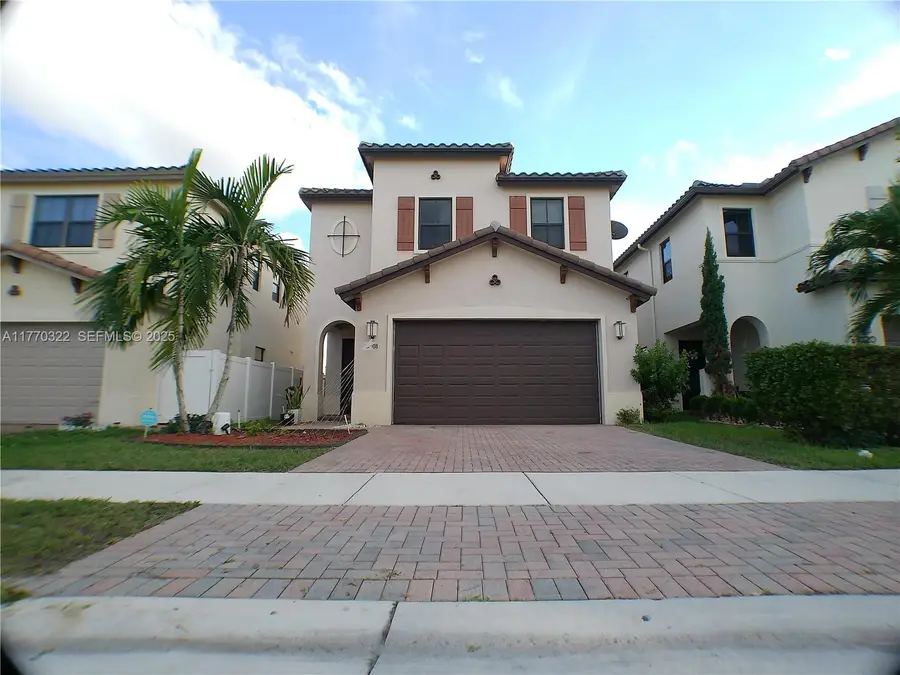 3308 W 95th Ter, Hialeah, FL 33018 - Image #2