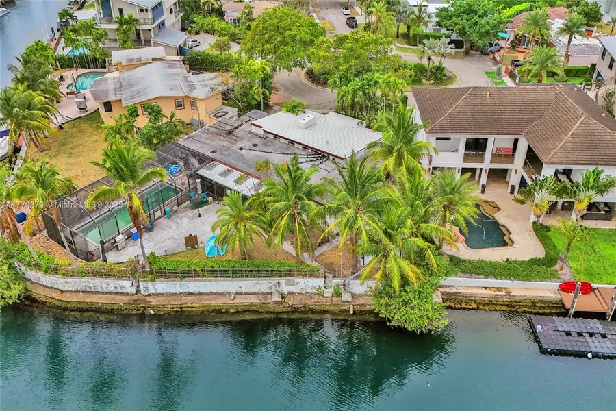 2140 Hibiscus Cir, North Miami, FL 33181 - Image #3