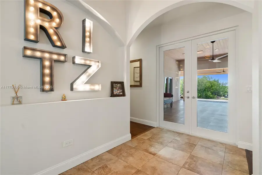 120 Coco Plum Rd S, Key Largo, FL 33037 - Image #2