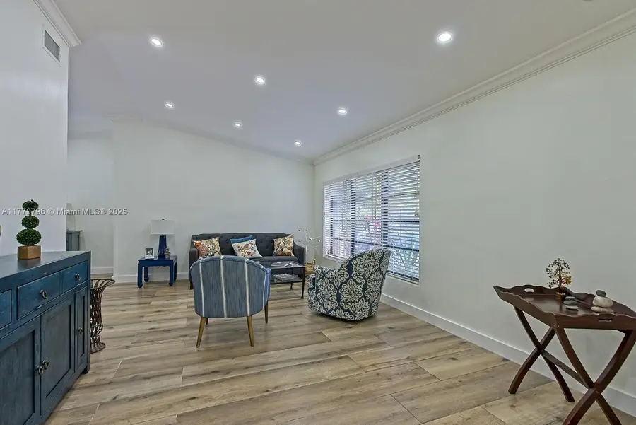 10900 SW 124th Rd, Miami, FL 33176 - Image #3