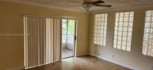 2810 Riverside Dr #203-4, Coral Springs, FL 33065