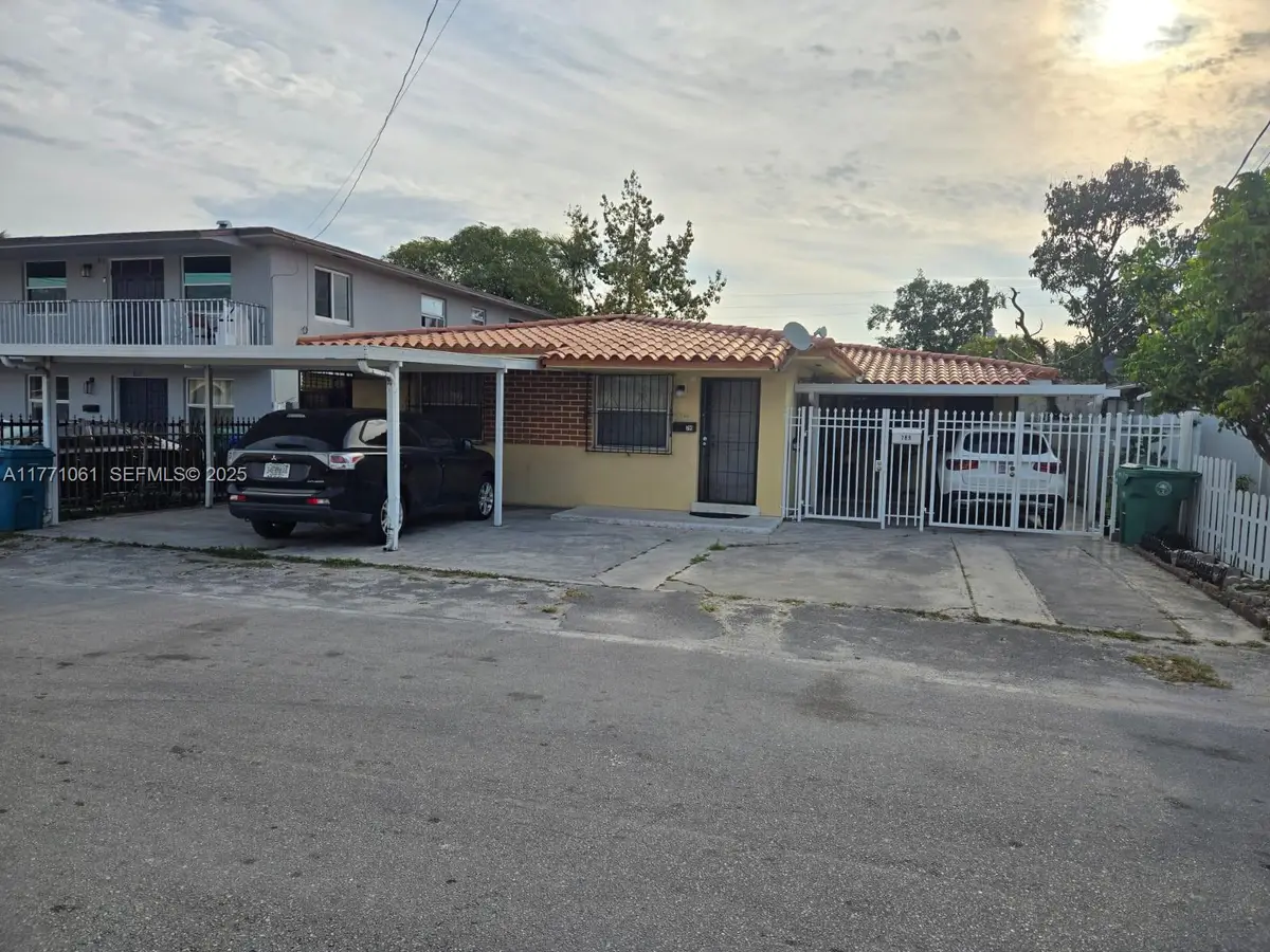 791 NW 22nd Pl, Miami, FL 33125 - Image #1