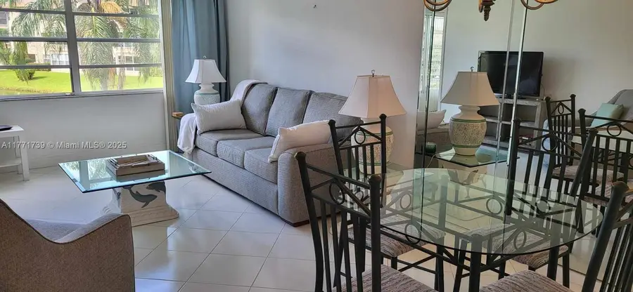 4700 NW 35th St #511, Lauderdale Lakes, FL 33319 - Image #2