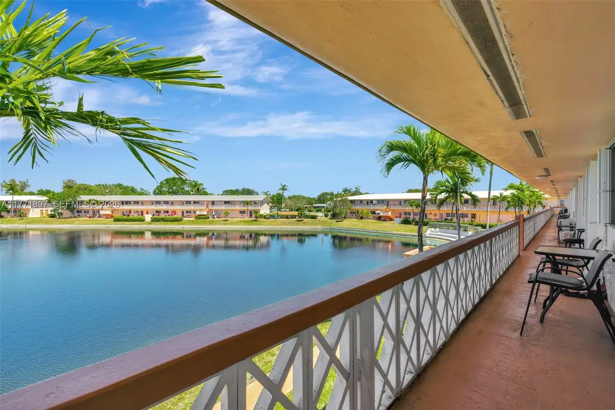 1012 SW 11th St #20N, Hallandale Beach, FL 33009 - #1