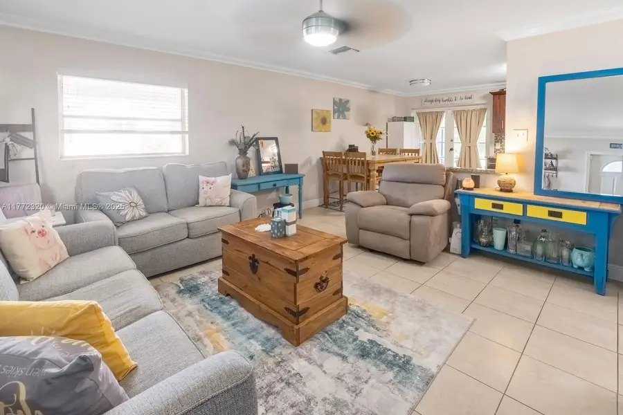 7002 NW 95th Ave, Tamarac, FL 33321 - Image #3