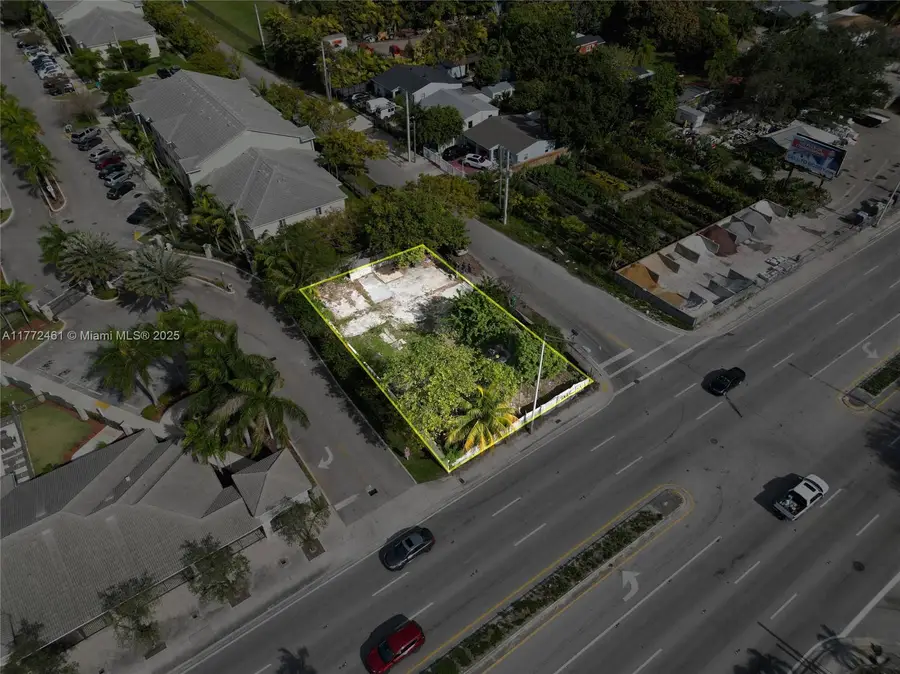 1905 NW 79th St, Miami, FL 33147 - Image #2