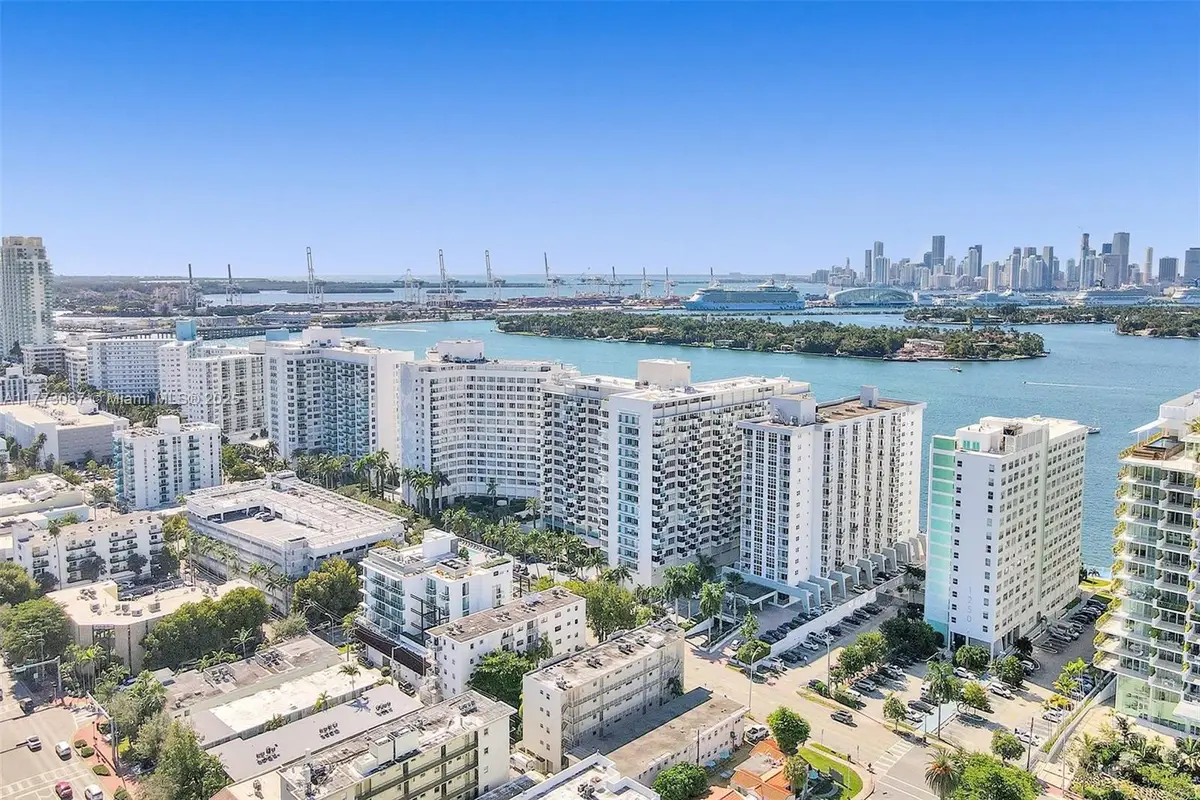 1035 West Ave #301, Miami Beach, FL 33139 - Image #1