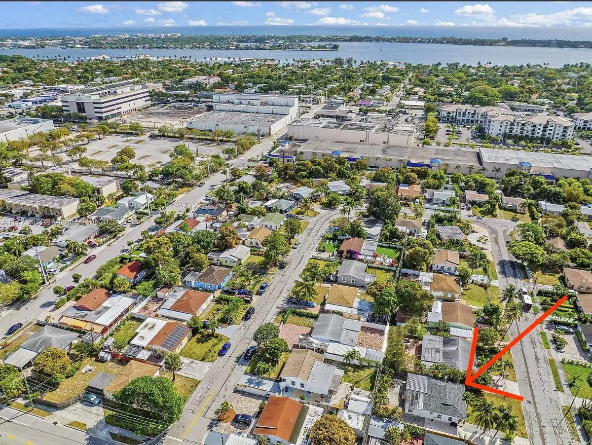 621 Hudson Rd, West Palm Beach, FL 33405 - Image #1