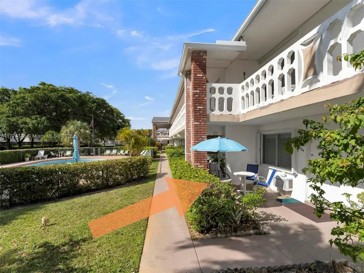 3701 Tyler St #104, Hollywood, FL 33021 - Image #1