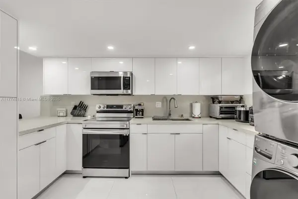 8775 Park Blvd #111, Miami, FL 33172