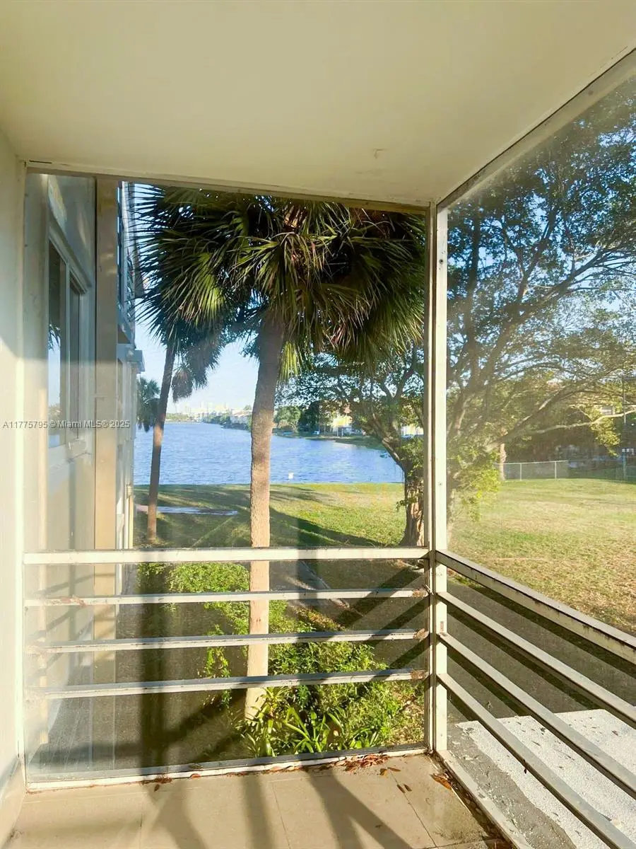 447 NE 195th St #217, Miami, FL 33179 - Image #1