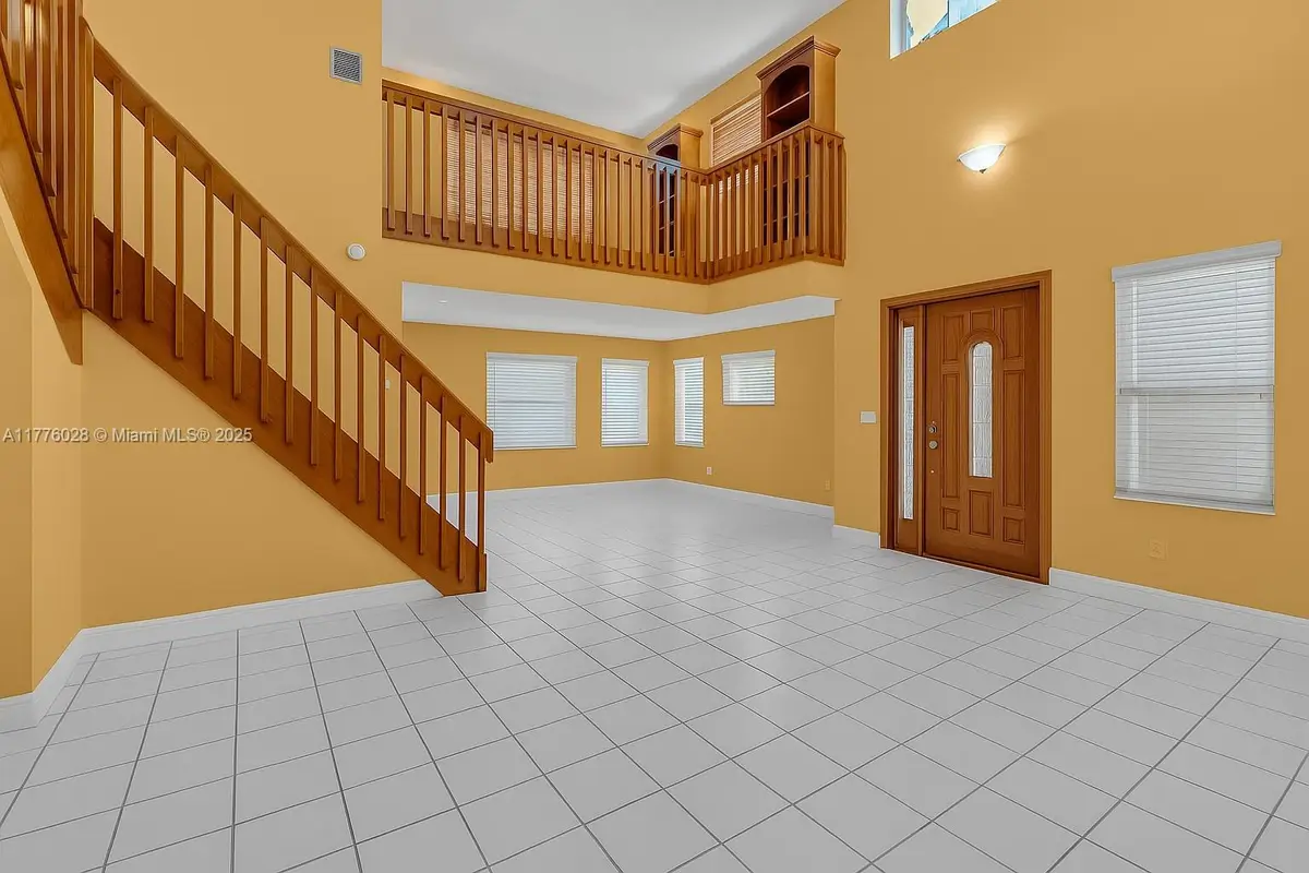 9180 SW 75th St, Miami, FL 33173 - Image #1