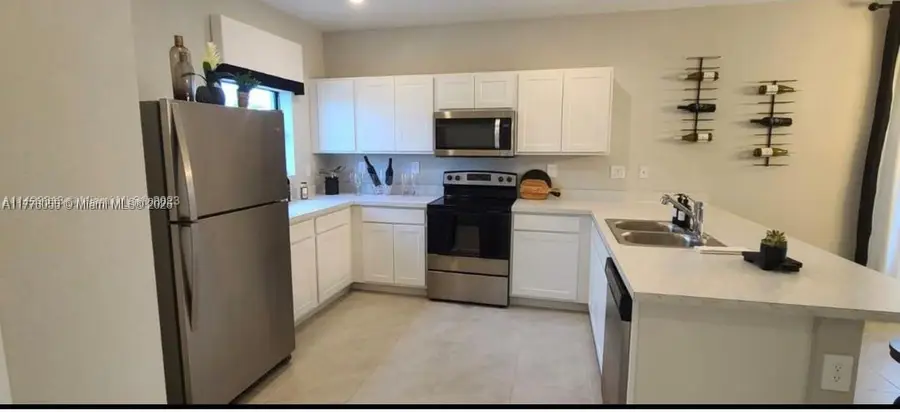 305 NE 1st Dr #305, Florida City, FL 33034 - Image #3