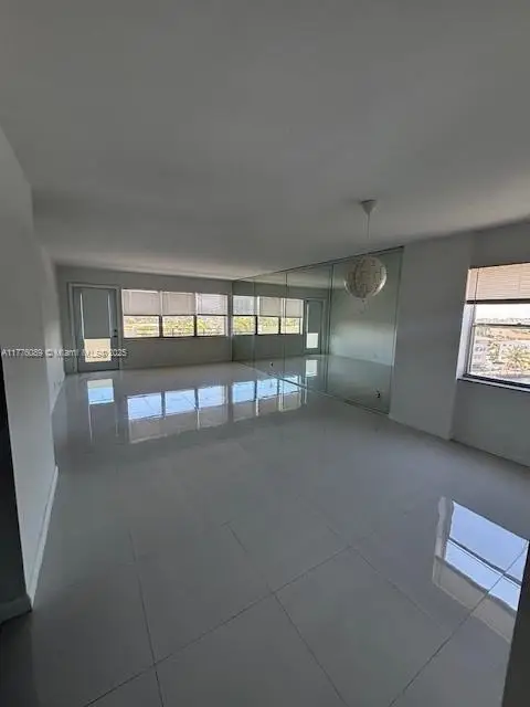 401 Golden Isles Dr #712, Hallandale Beach, FL 33009 - #1