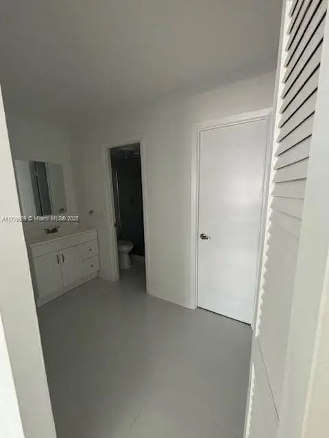 401 Golden Isles Dr #712, Hallandale Beach, FL 33009 - #3