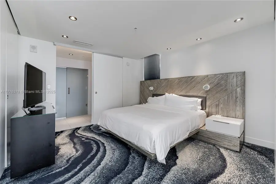 3101 Bayshore Dr #1504, Fort Lauderdale, FL 33304 - #2