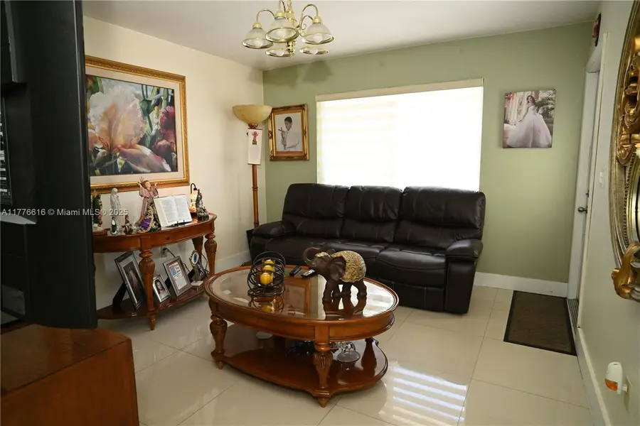 1417 W 40th St, Hialeah, FL 33012 - Image #3