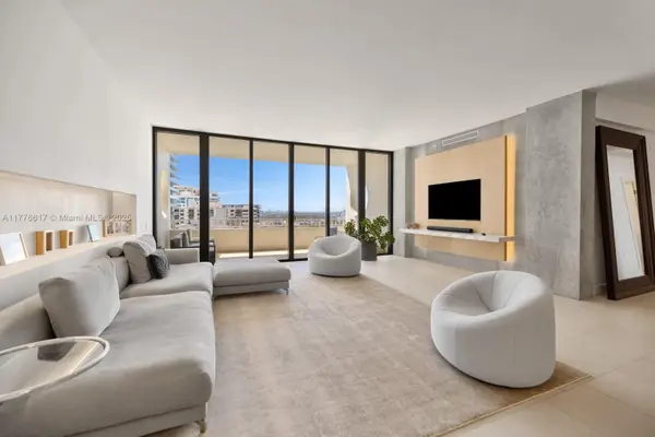 10205 Collins Ave #PH3, Bal Harbour, FL 33154