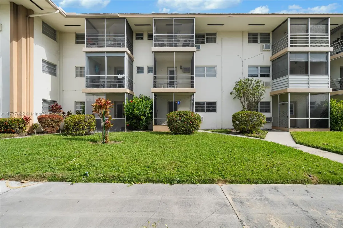 16900 NE 14th Ave #109, Miami, FL 33162 - Image #1