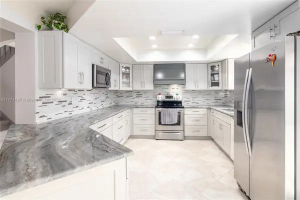 10263 Islander Dr, Boca Raton, FL 33498