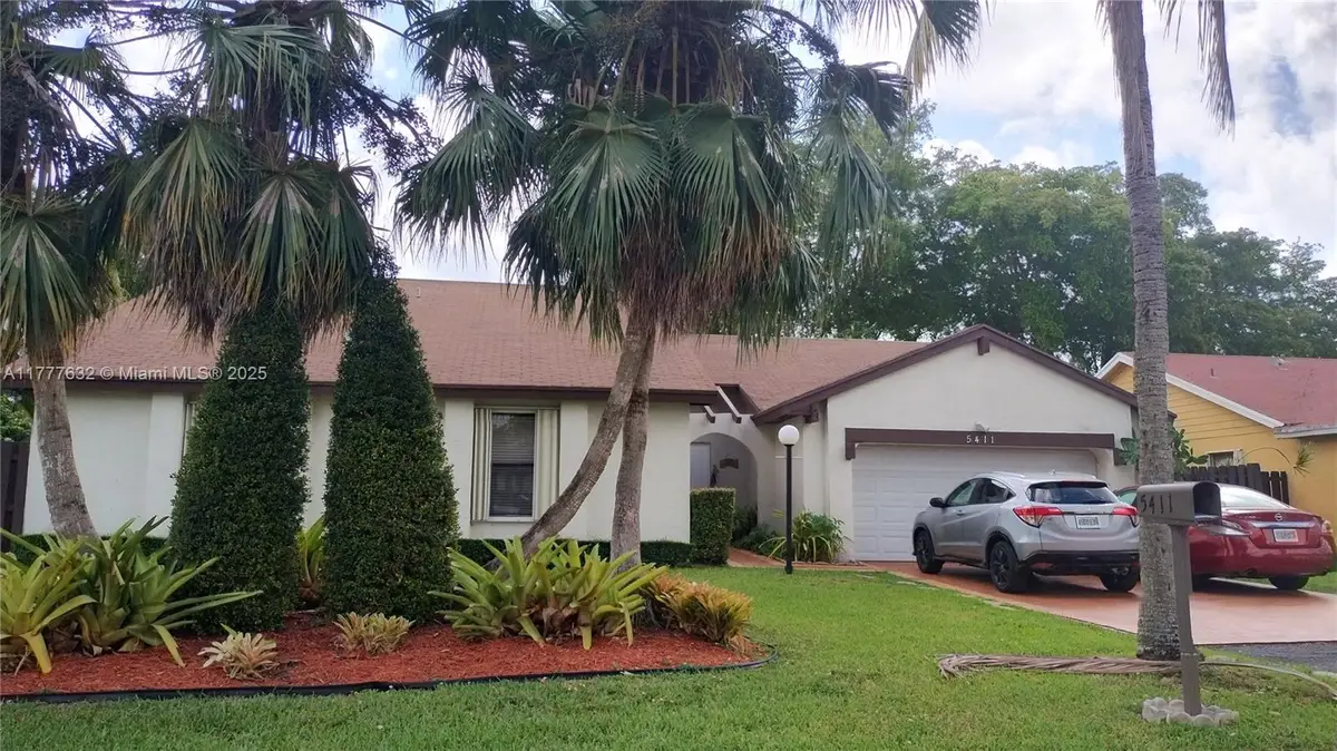 5411 SW 147th Ct, Miami, FL 33185 - Image #1