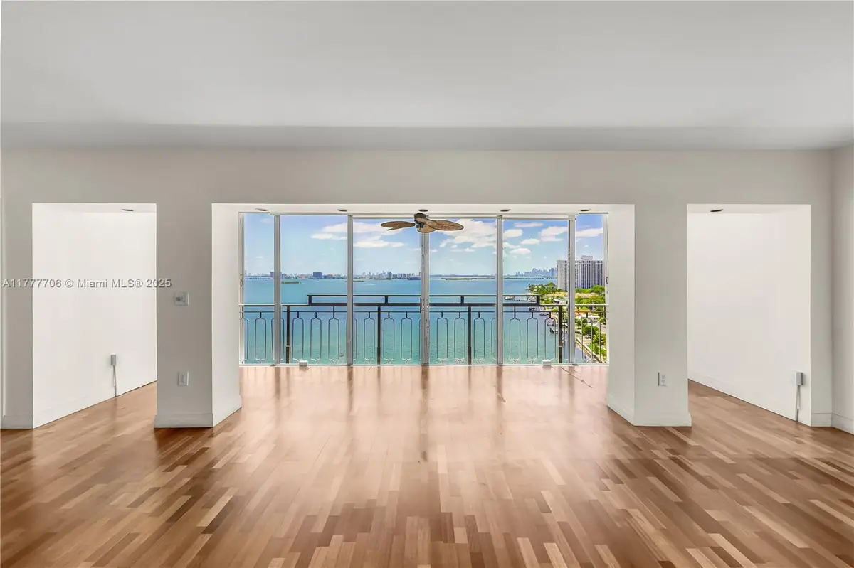 11111 Biscayne Blvd #16G, Miami, FL 33181 - Image #1