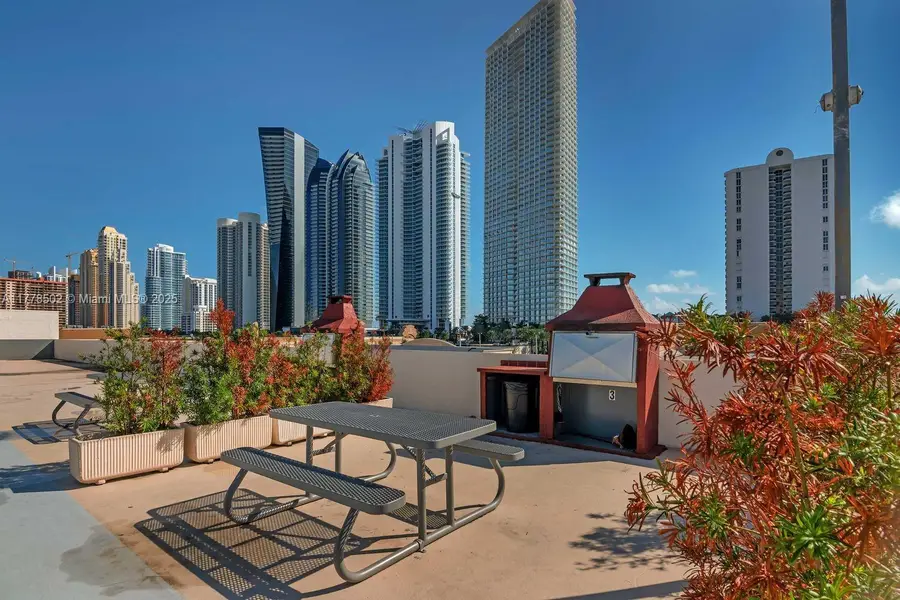 17021 N Bay Rd #322, Sunny Isles Beach, FL 33160 - #3