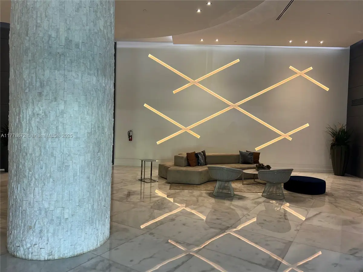 3300 NE 192nd St #616, Aventura, FL 33180 - #1