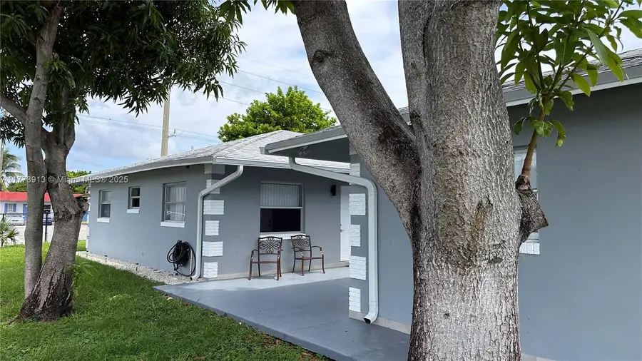 4101 NW 30th Ter, Lauderdale Lakes, FL 33309 - Image #3