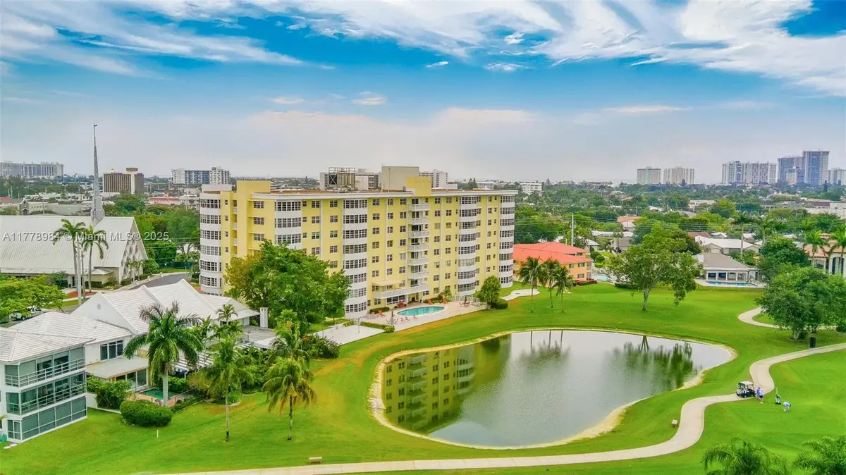 2500 NE 48th Ln #802, Fort Lauderdale, FL 33308 - Image #1