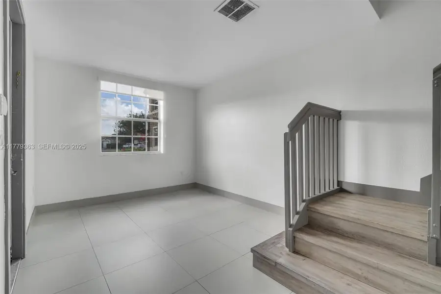 1720 NE 33rd Ave #104-5, Homestead, FL 33033 - Image #3