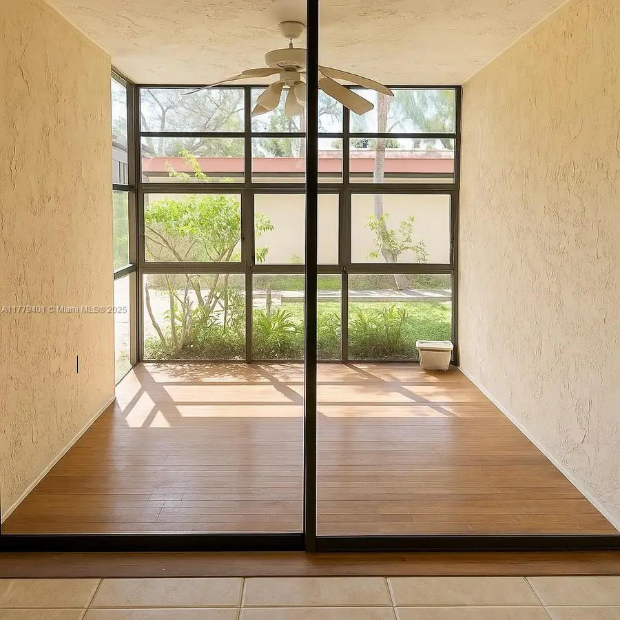 800 NE 199th St #105D, Miami, FL 33179 - Image #2