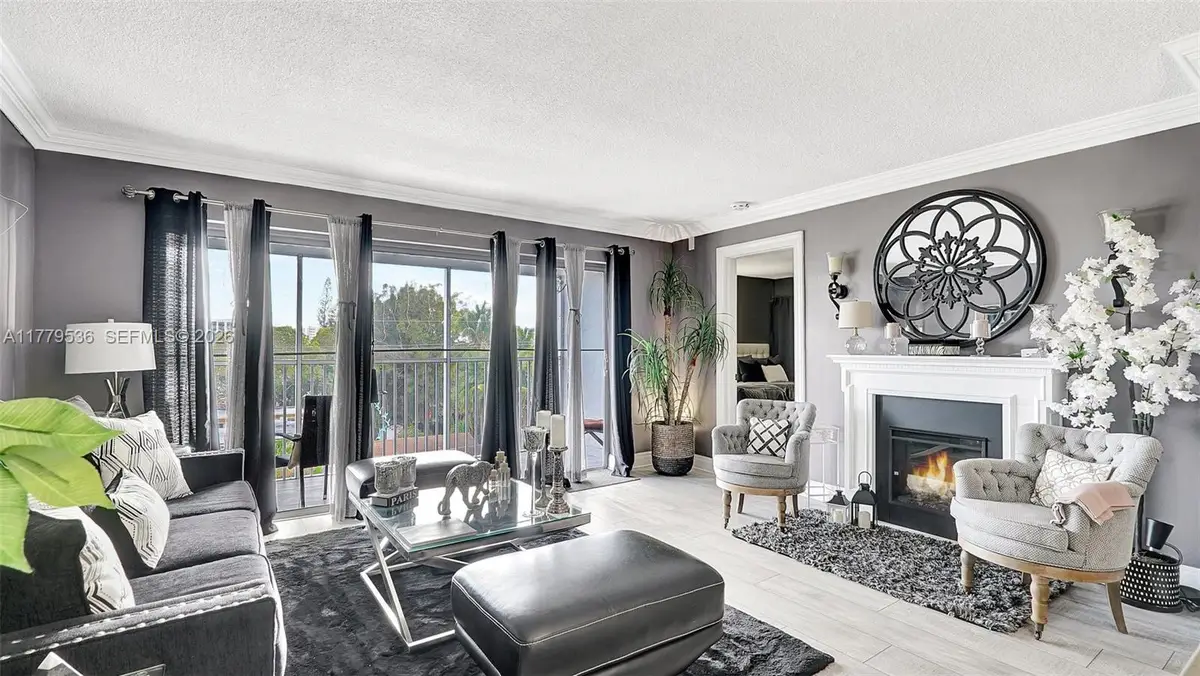 329 SE 3rd St #405S, Hallandale Beach, FL 33009 - #1